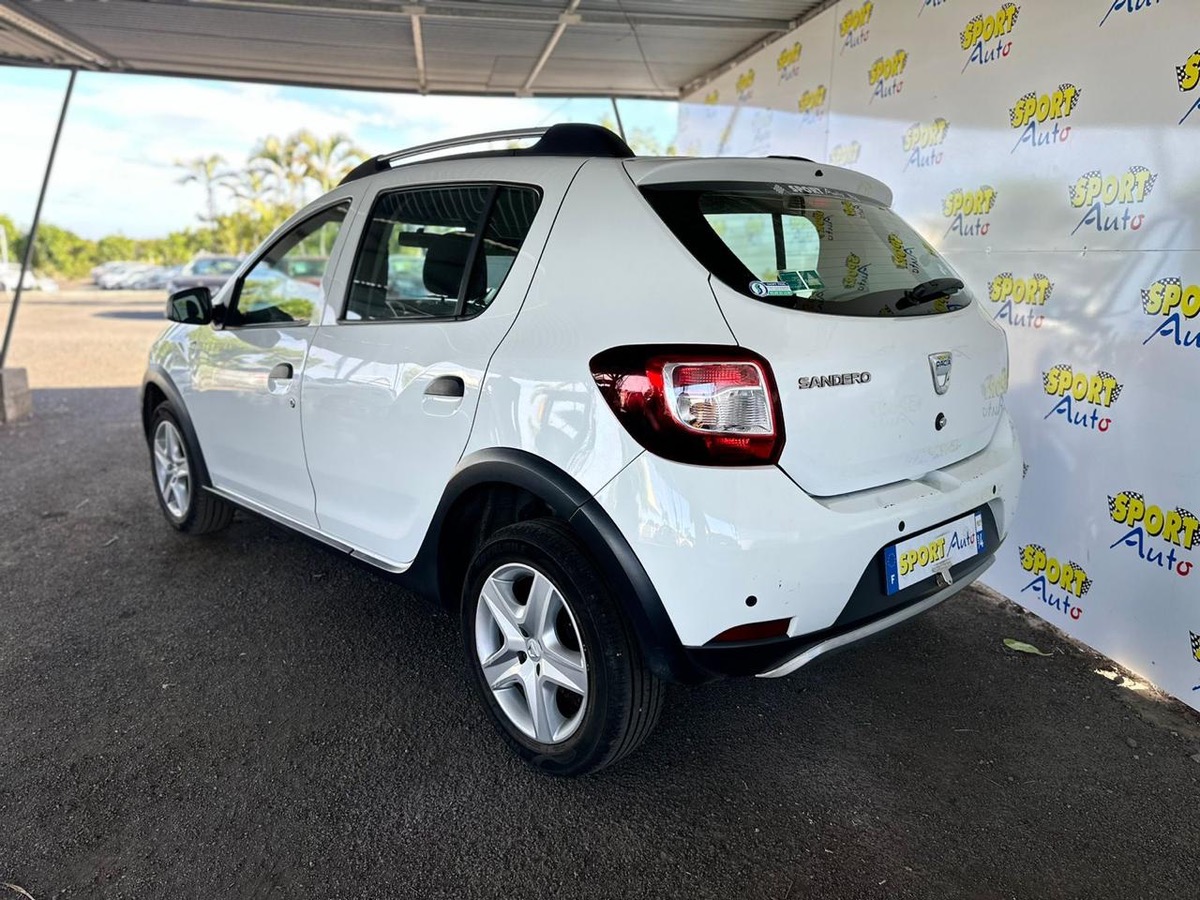 Dacia Sandero stepway DIESEL  SPORT AUTO