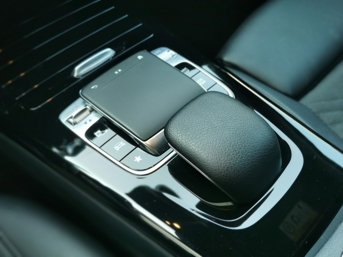 Mercedes-Benz Classe A 180 d 7G-DCT BUSINESS LINE CAM v