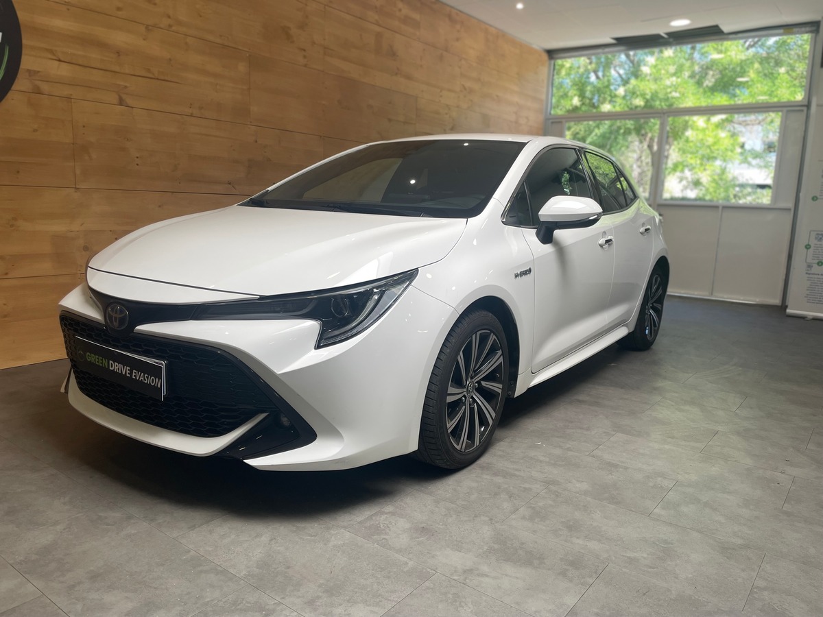 Toyota Corolla 1.8 FULL-Hybride design