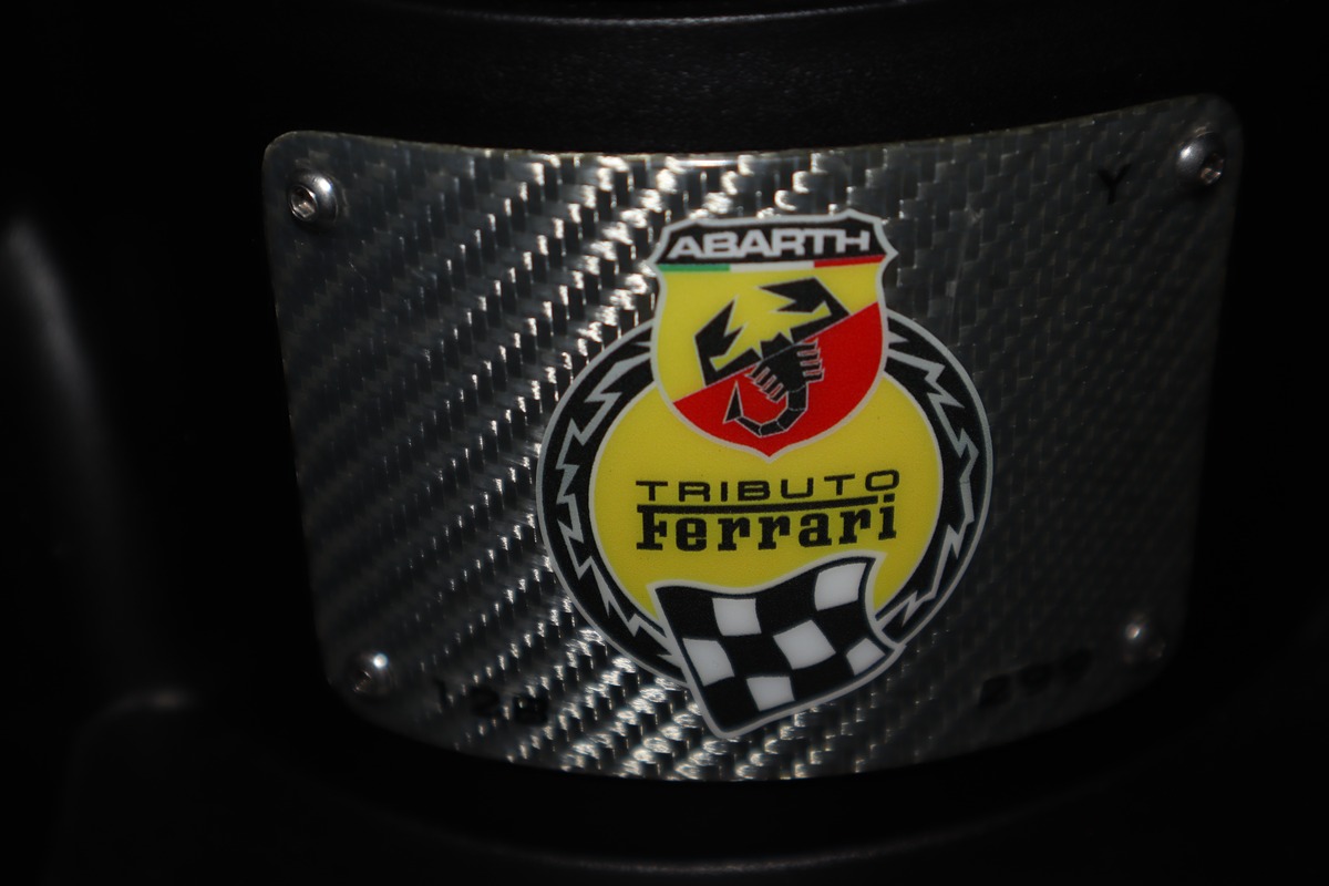 Abarth 500 695 Tributo Ferrari - Historique complet