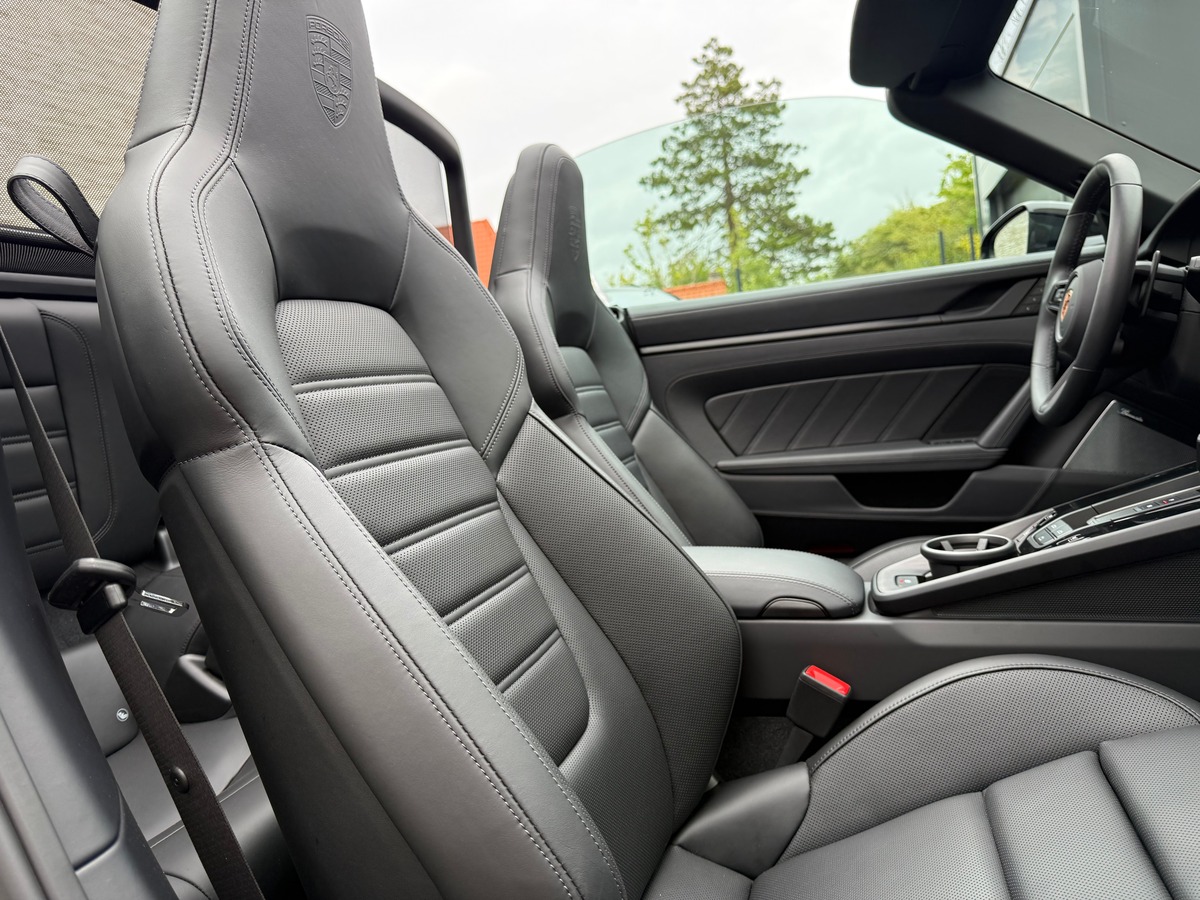 Porsche 911 TYPE 992 PHASE 2 CARRERA 4 GTS 541 CH / TVA / 3746 KMS / FRANCAISE