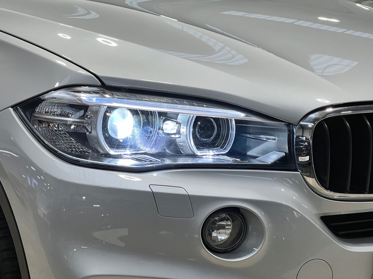 Bmw X5 (F15) 30D XDRIVE 258CV HUD/ATTELAGE