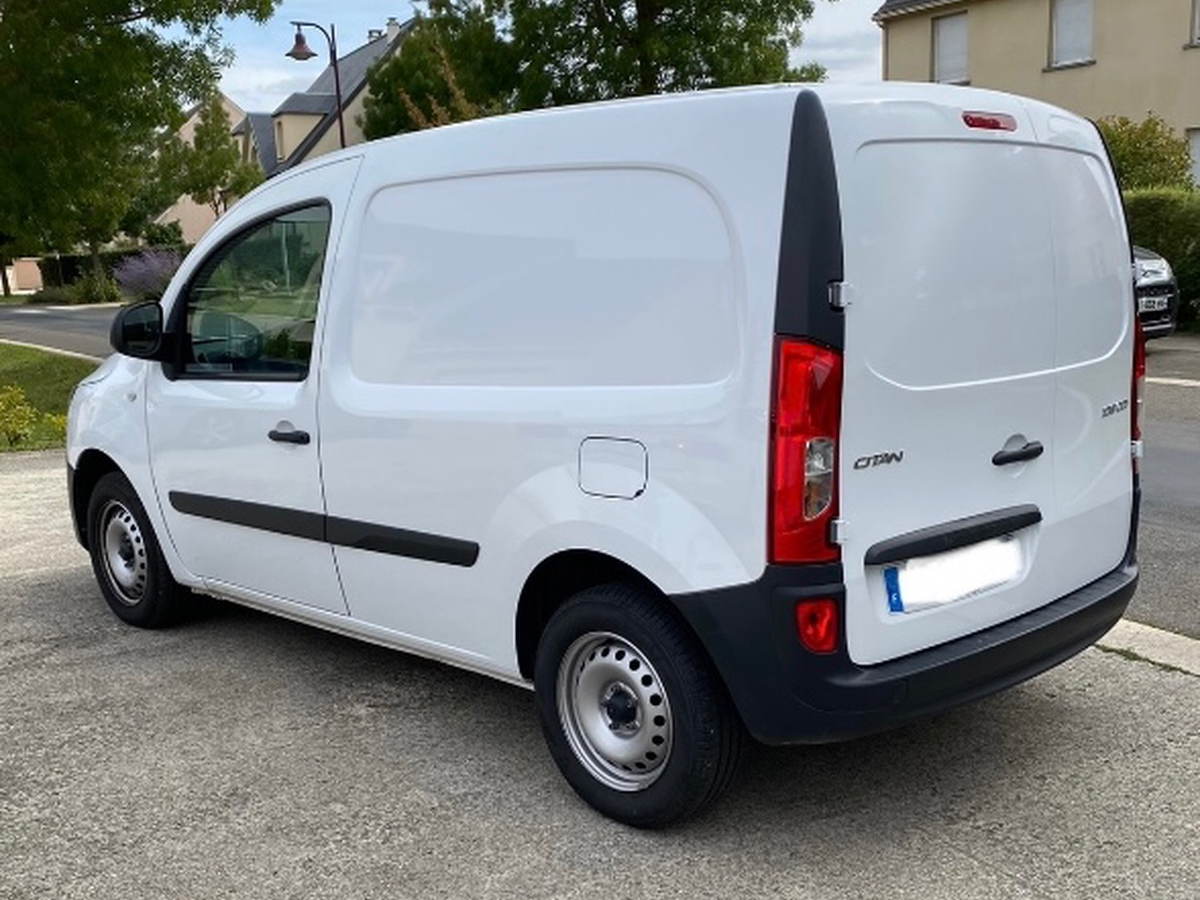 Mercedes Benz CITAN 109 cdi long  3 places