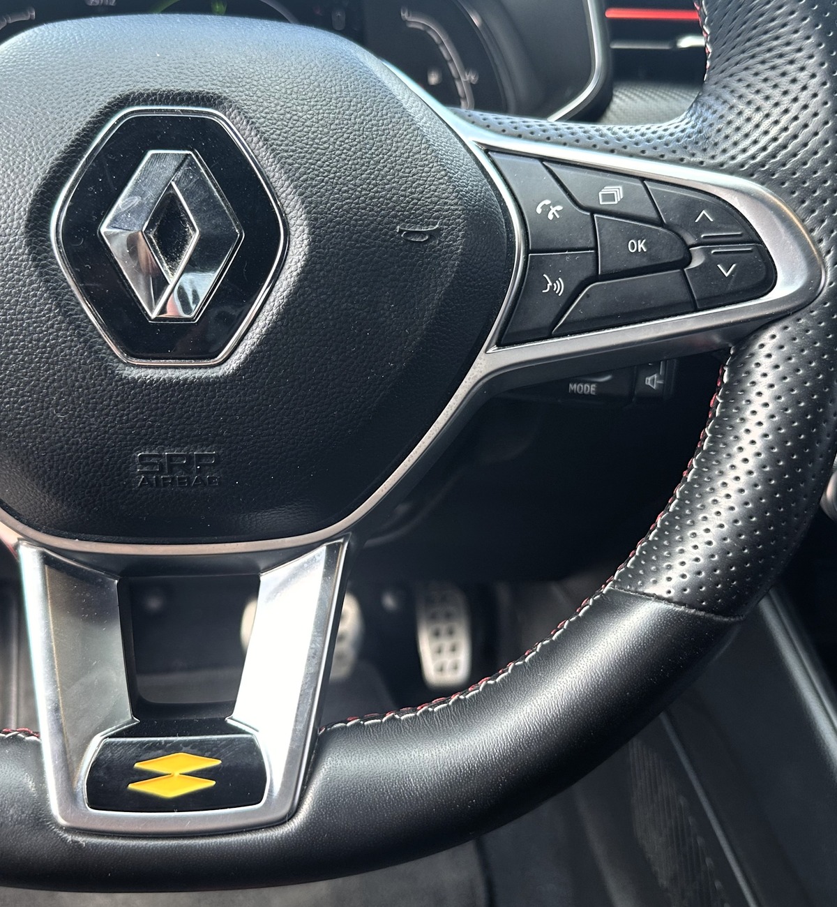 RENAULT Clio V 1.6 E-TECH 140 RS LINE 21N