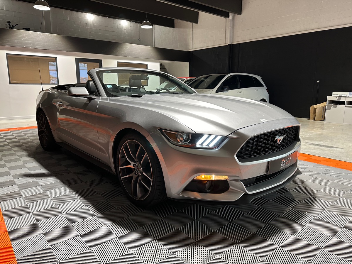 Ford Mustang Convertible ECOBOOST 317CV