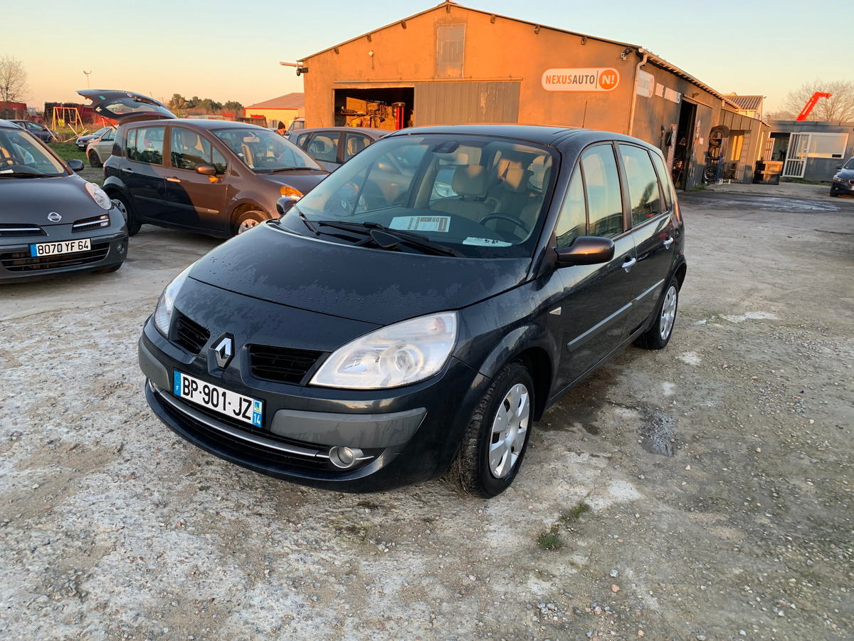 RENAULT Megane scenic 1.5 dci - 85ch 170895km