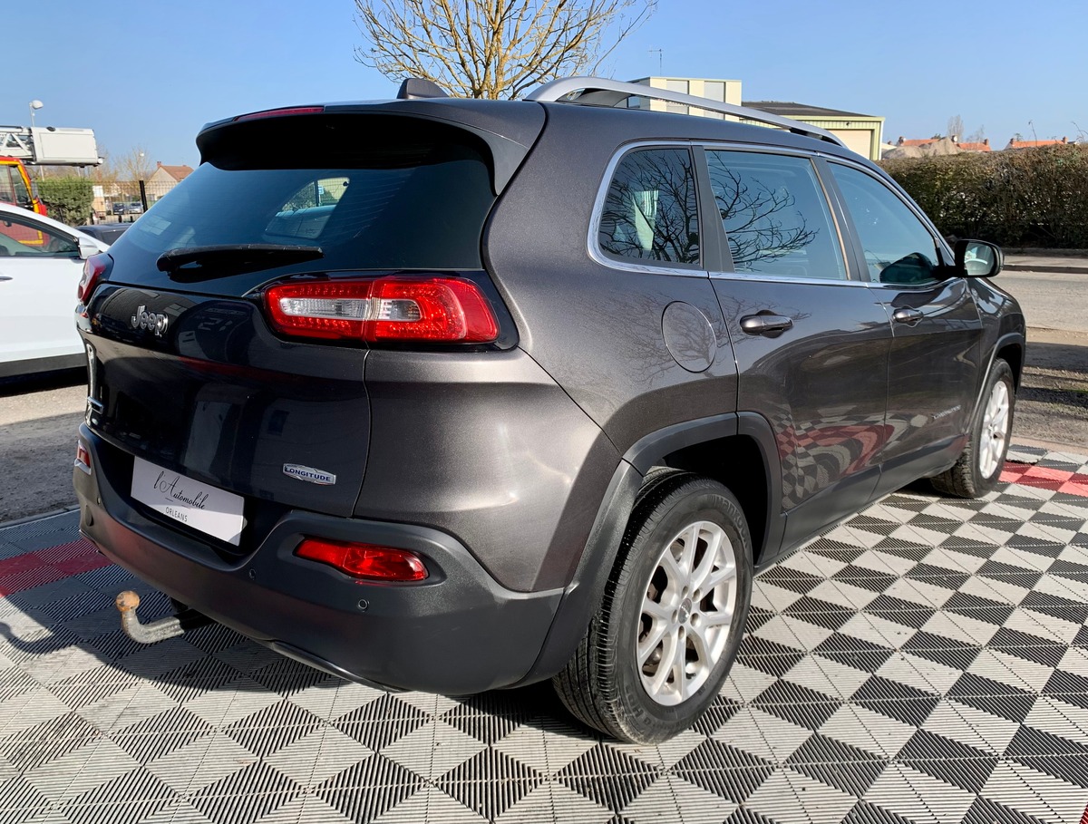 Jeep Cherokee 2.0 CRD 140 2WD LONGITUDE BUSINESS