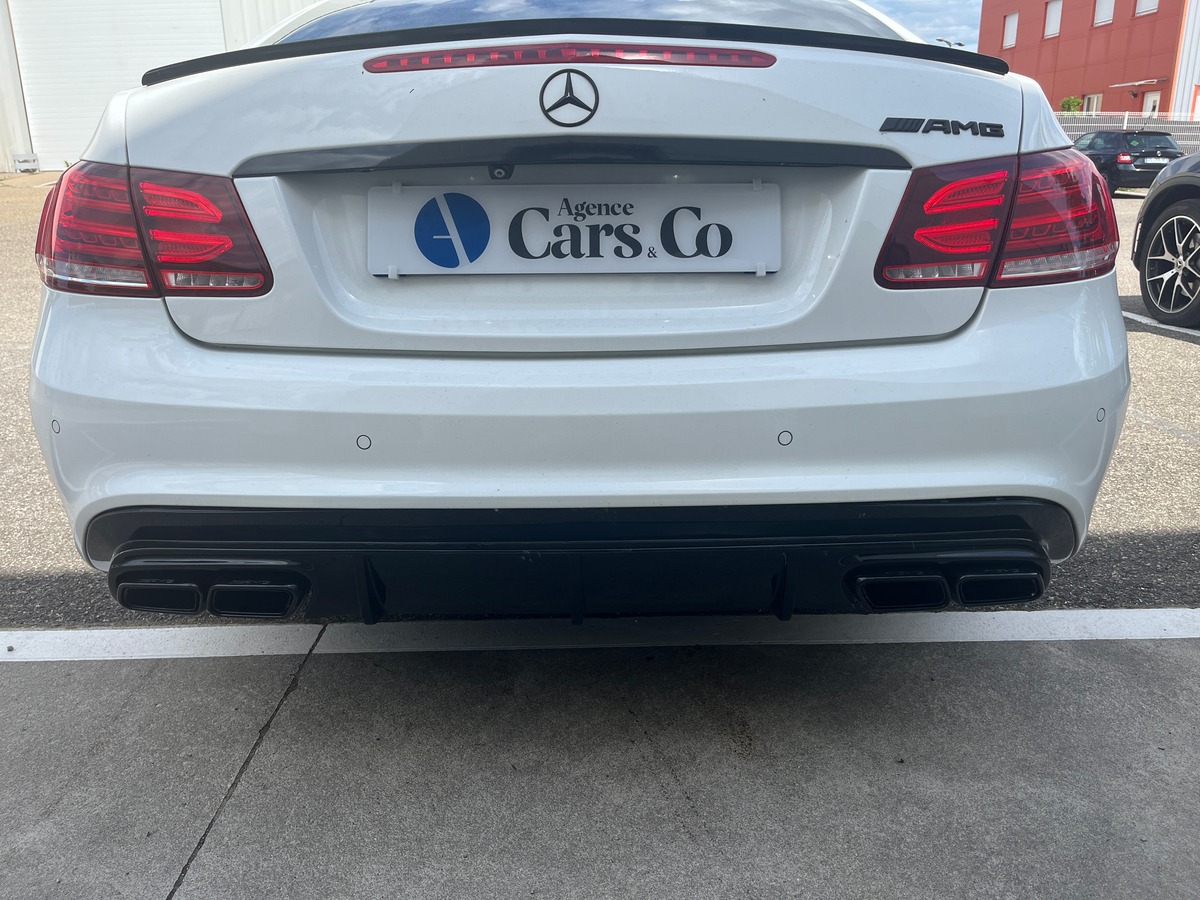Mercedes-Benz Classe E Coupé 550 AMG V8 BI-TURBO 408ch