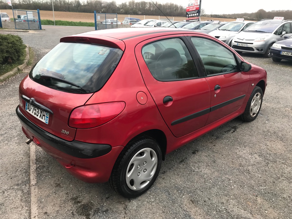 Peugeot 206 1.4i 75cv premium 141288km