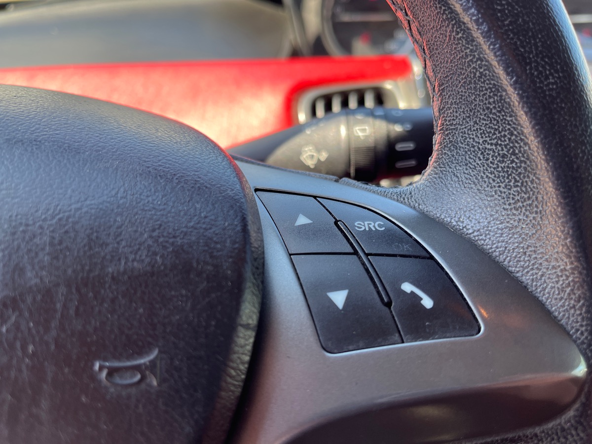 Lancia Ypsilon III 1.3 MULTIJET 95 BLACK&RED 5P