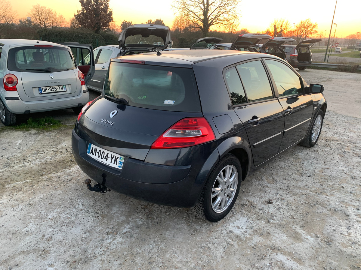 RENAULT Megane EXTREME 1.5 dci 105CH 211889KM