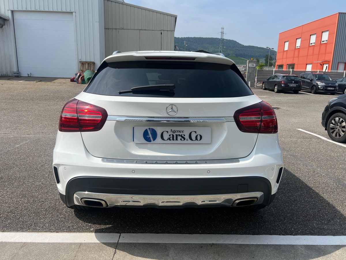 Mercedes-Benz GLA 200 FASCINATION AMG LINE, SUIVI COMPLET MERCEDES, TOIT OUVRANT