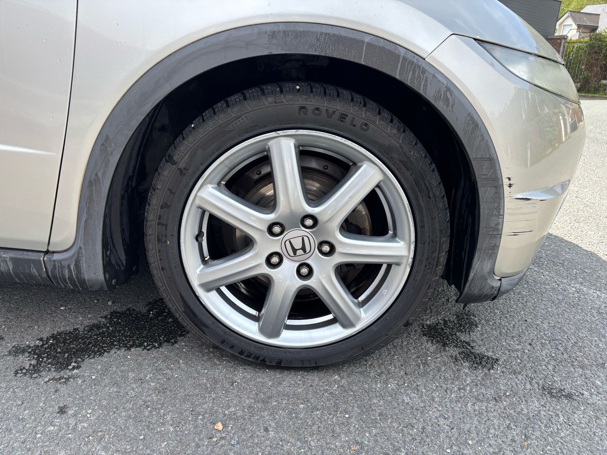 Honda Civic 1.8 VTEC 140 - Finition Sport - Garantie
