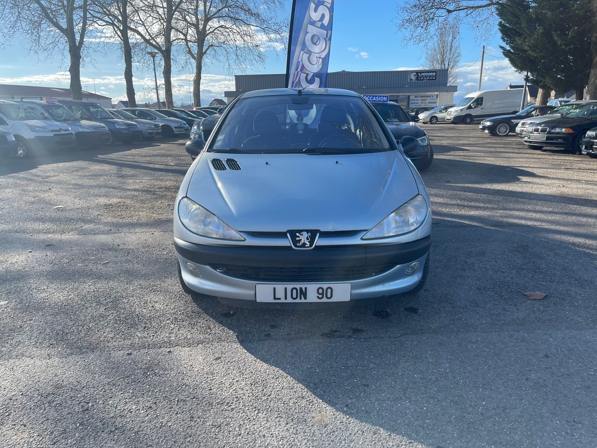 Peugeot 206 1.4L 75CH VO 168