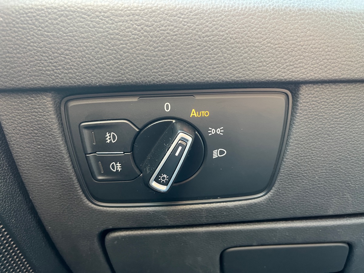 Volkswagen Passat Break SW 2.0 TDI 4Motion DSG6 190cv Finition Carat, attelage, Suivi Complet.