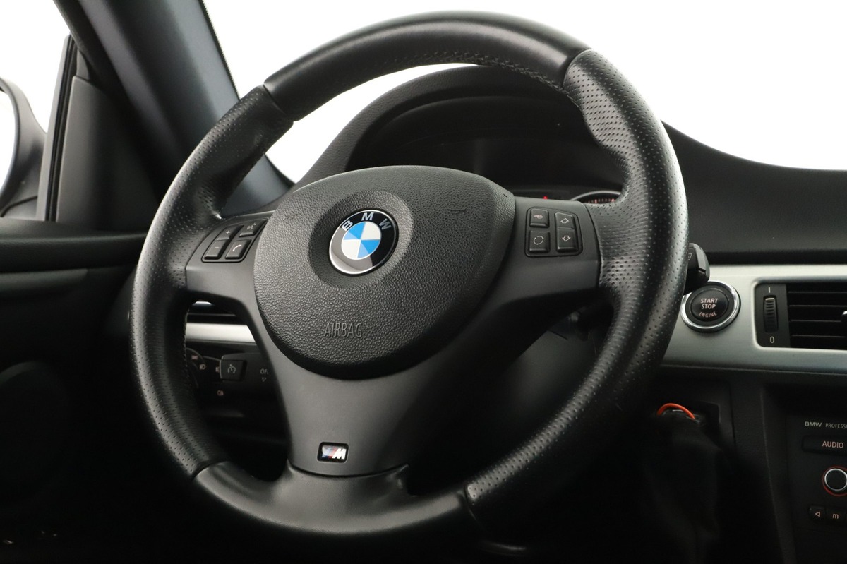 Bmw Série 3 COUPE