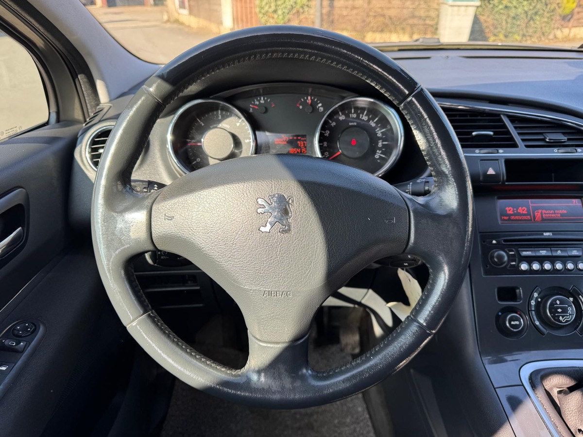 Peugeot 3008 1.6 HDI 110-PREMIUM-DISTRIBUTION OK-GARANTIE