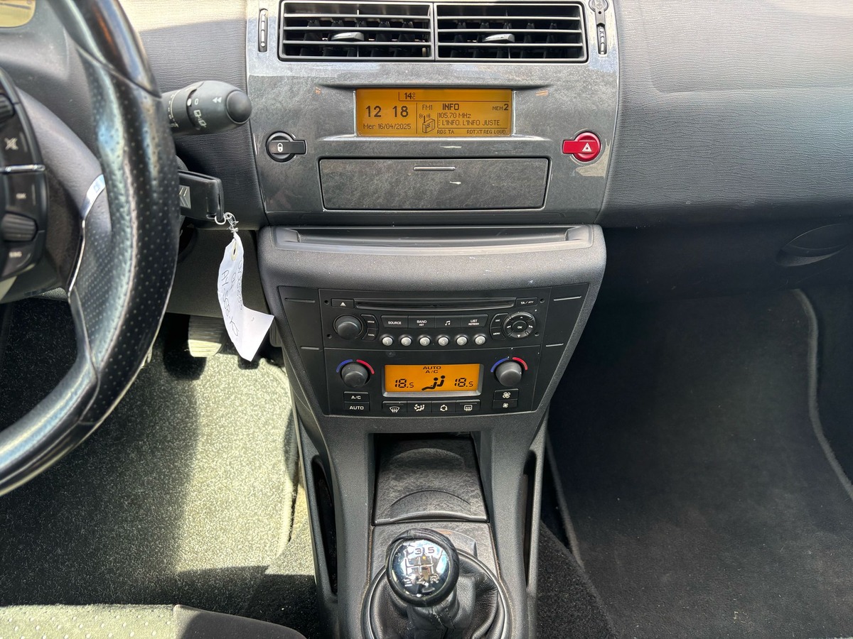 Citroën C4 1.6 HDi 110 Exclusive-Distribution Neuve-Garantie