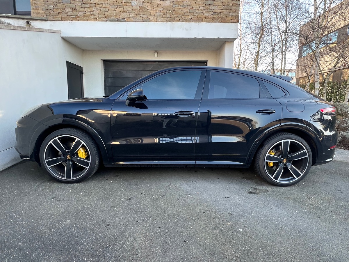 Porsche Cayenne Coupé III E-Hybrid 3.0 V6 462