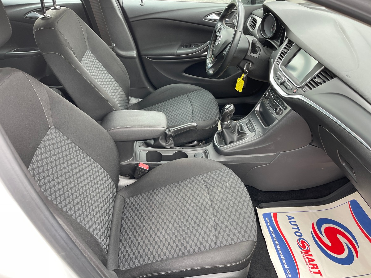 Opel Astra V 1.6 CDTI 110 S/S INNOVATION