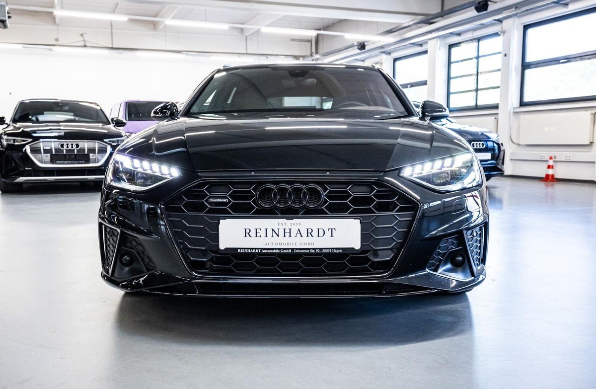 Audi A4 Avant V 40 TDI 204ch S line quattro S tronic 7