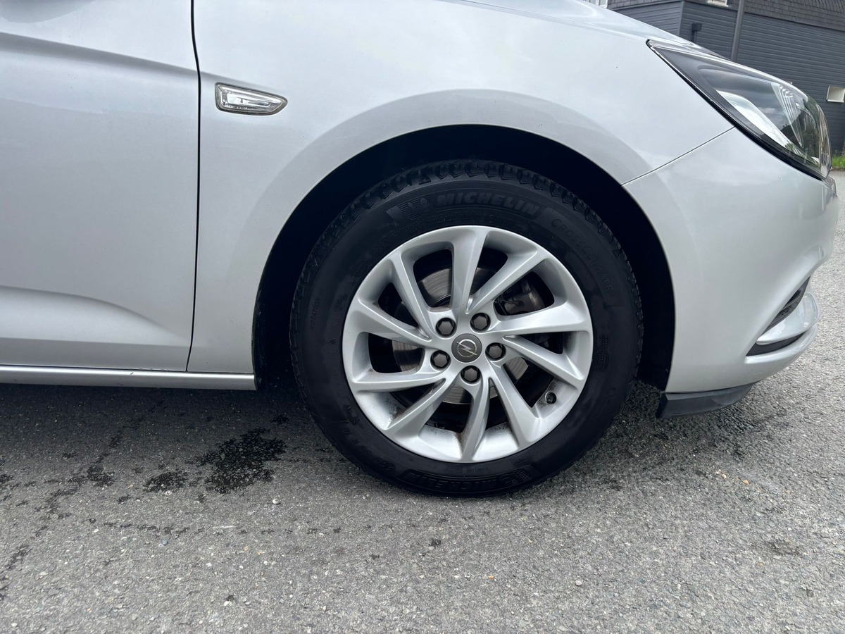 Opel Astra 1.4 SIDI 150CH TURBO INNOVATION BVA