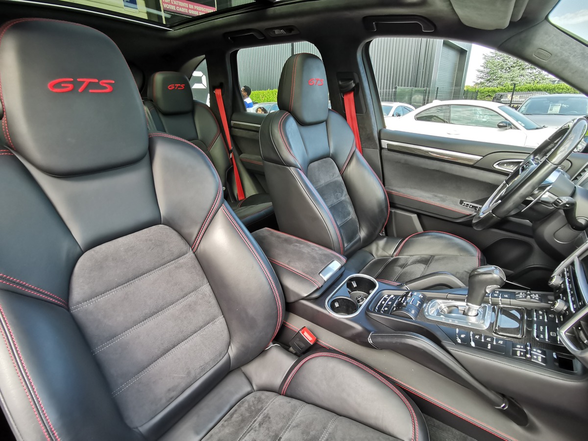 Porsche Cayenne GTS 440 BOSE full options FR