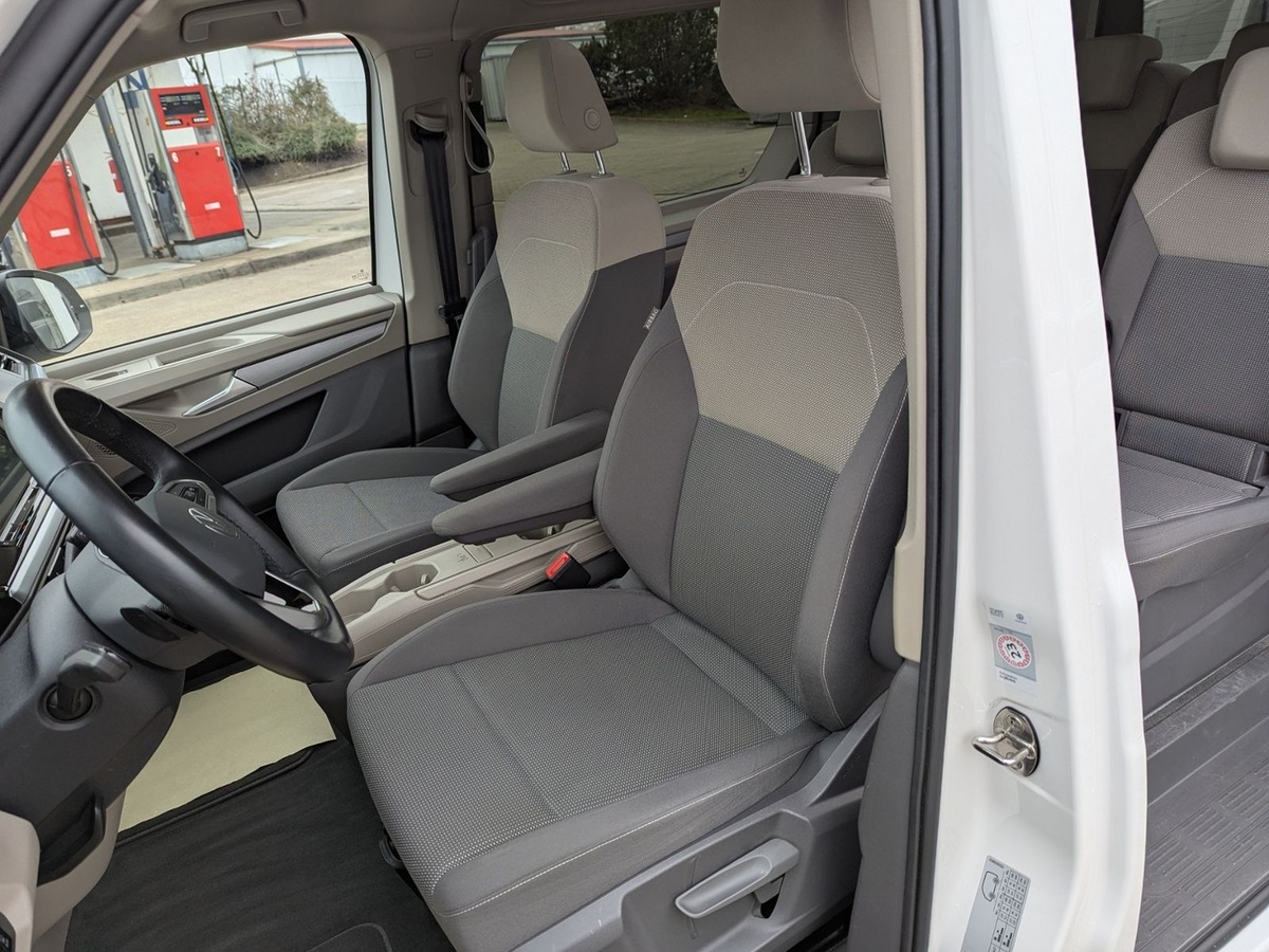 Volkswagen Multivan VII (T7) 1.4 eHybrid 218ch Life Court DSG6