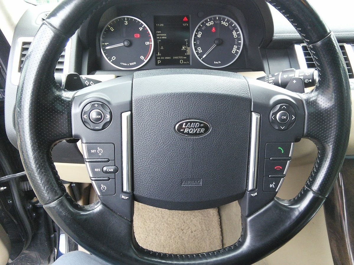 Land Rover RANGE ROVER SPORT 3.0 D 4X4 256 BVA