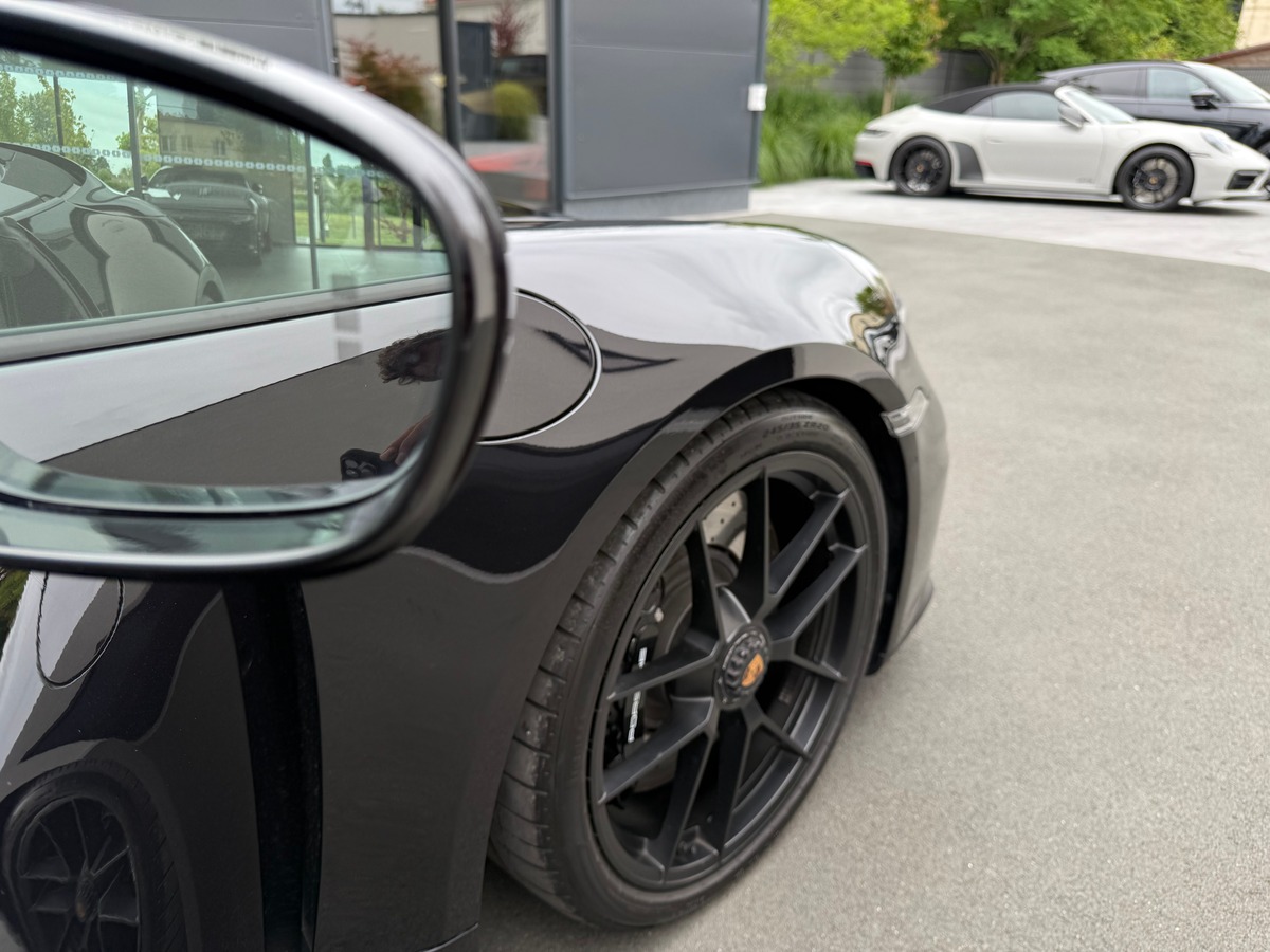 Porsche 911 TYPE 992 PHASE 2 CARRERA 4 GTS 541 CH / TVA / 3746 KMS / FRANCAISE