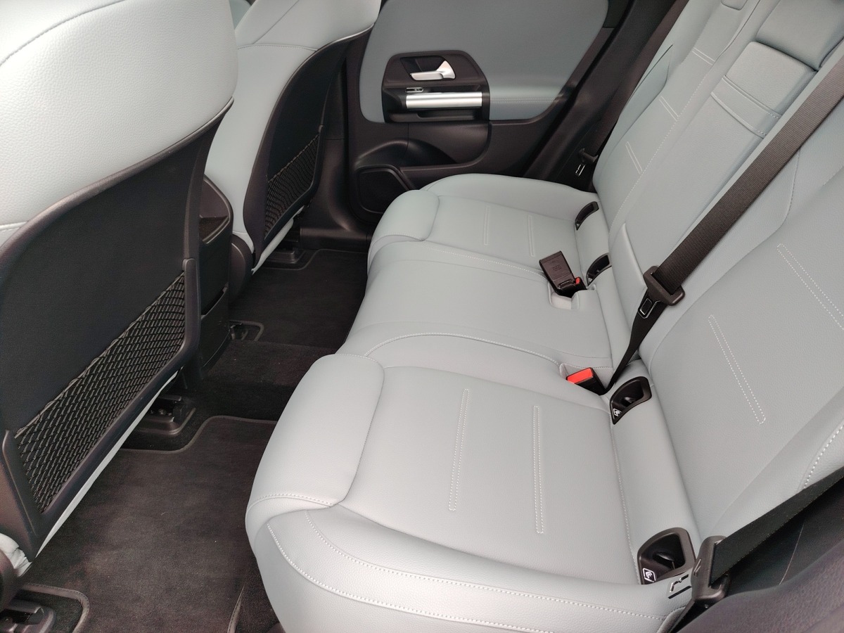 Mercedes-Benz EQA 250 + Edition pack  jantes AMG 6000 kms