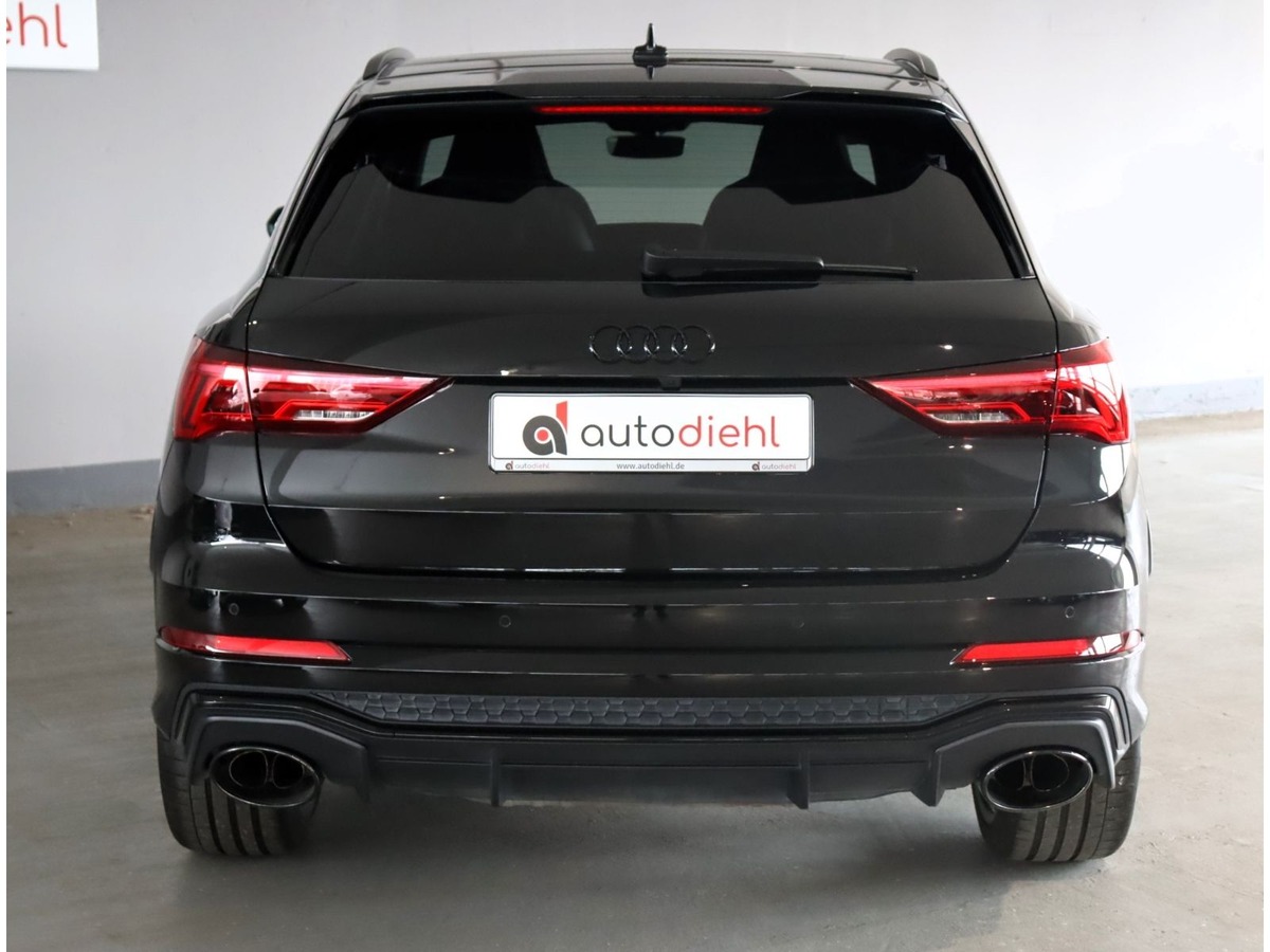 Audi RS Q3 II 2.5 TFSI 400ch quattro S tronic 7 / B&O / toit ouvrant / hayon électrique / caméra