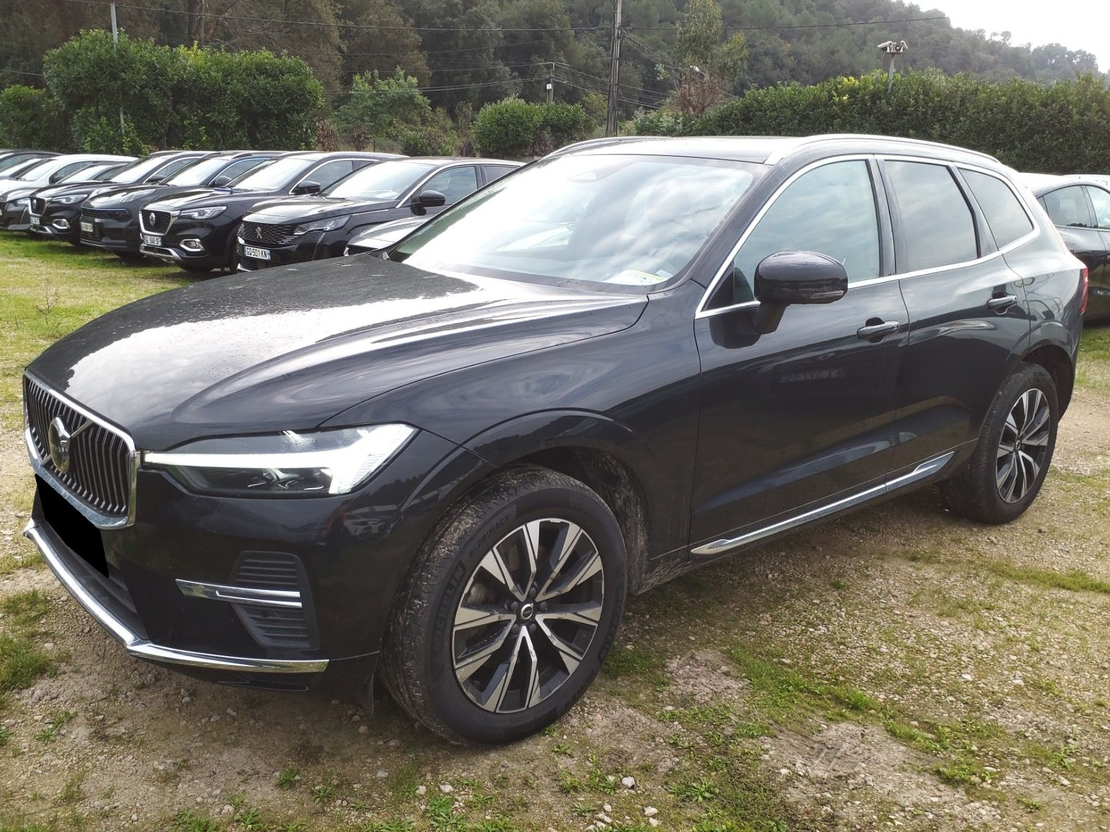 Image: Volvo XC60 B4 Diesel 197 ch BVA Geartronic Plus Style Dark MHEV