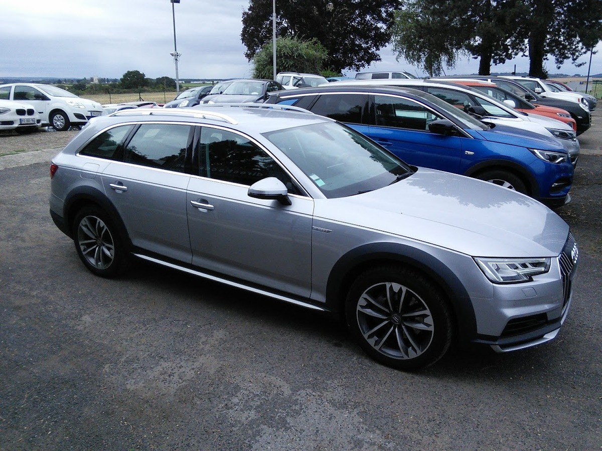 Audi A4 Allroad AVANT V6 3.0 TDI 218 DESIGN LUXE QUATTRO S TRONIC