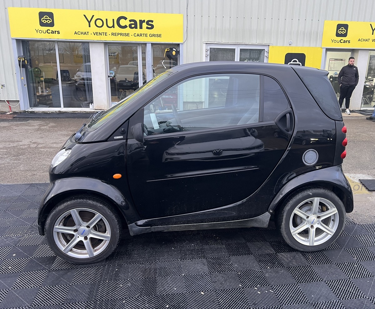 Smart Fortwo Coupé Coupé  0.7 i 61 cv - ENTRETIEN A JOUR - FAIBLE KILOMETRAGE - CLIMATISATION