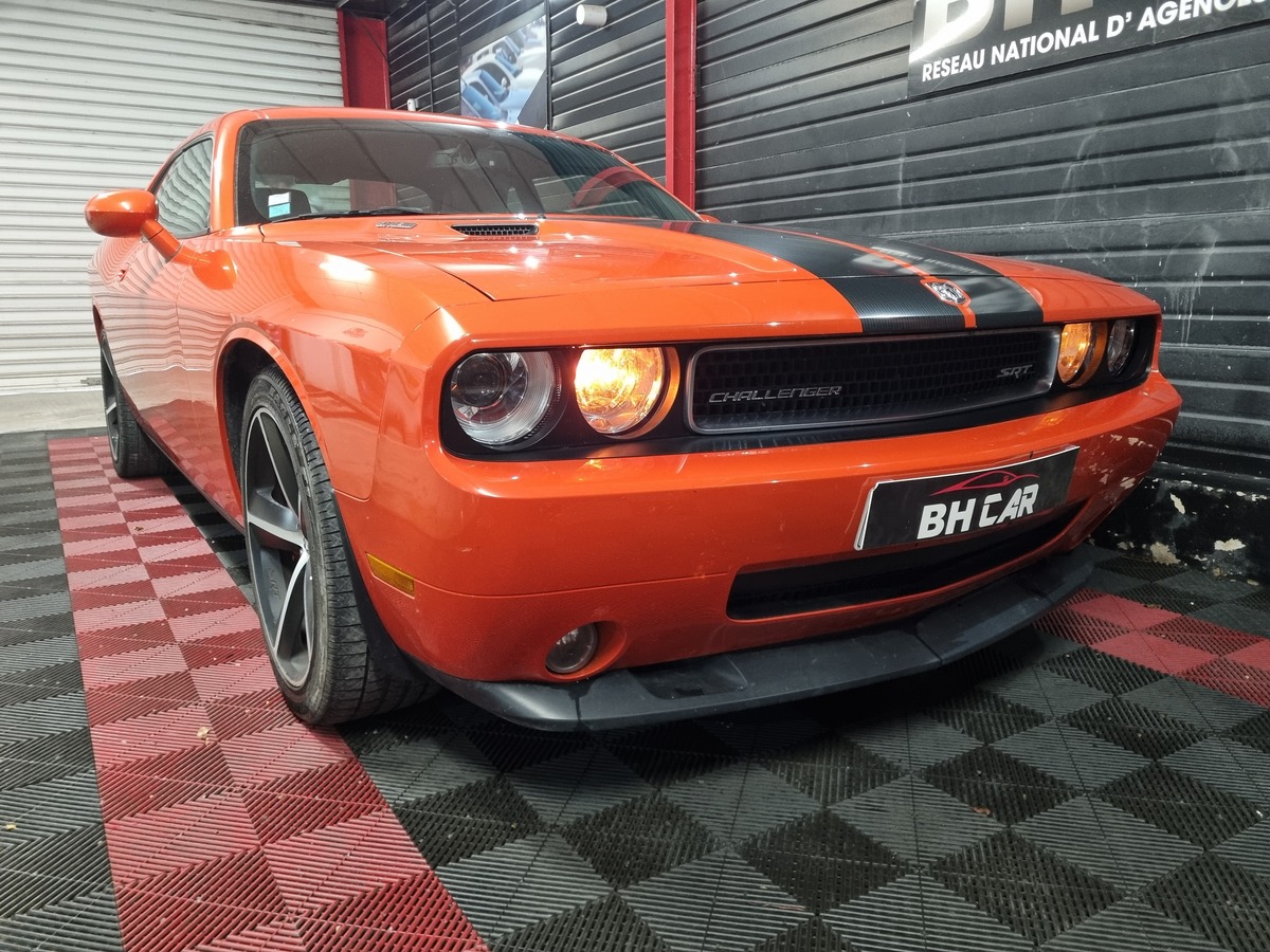 Image: Dodge Challenger SRT8 6.1 425 ch