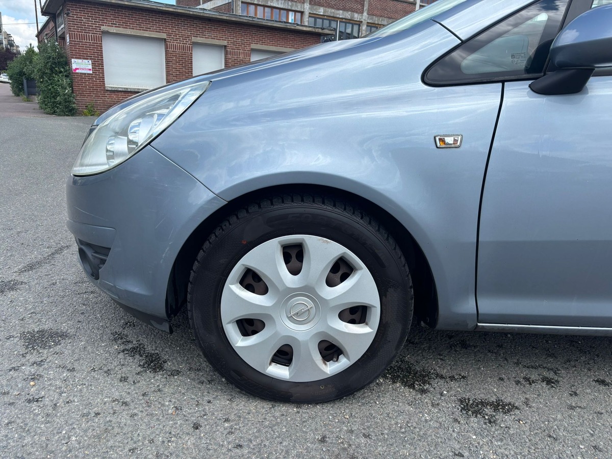 Opel Corsa 1.2 80 TWINPORT - 5 PORTES - Révisée - Garantie