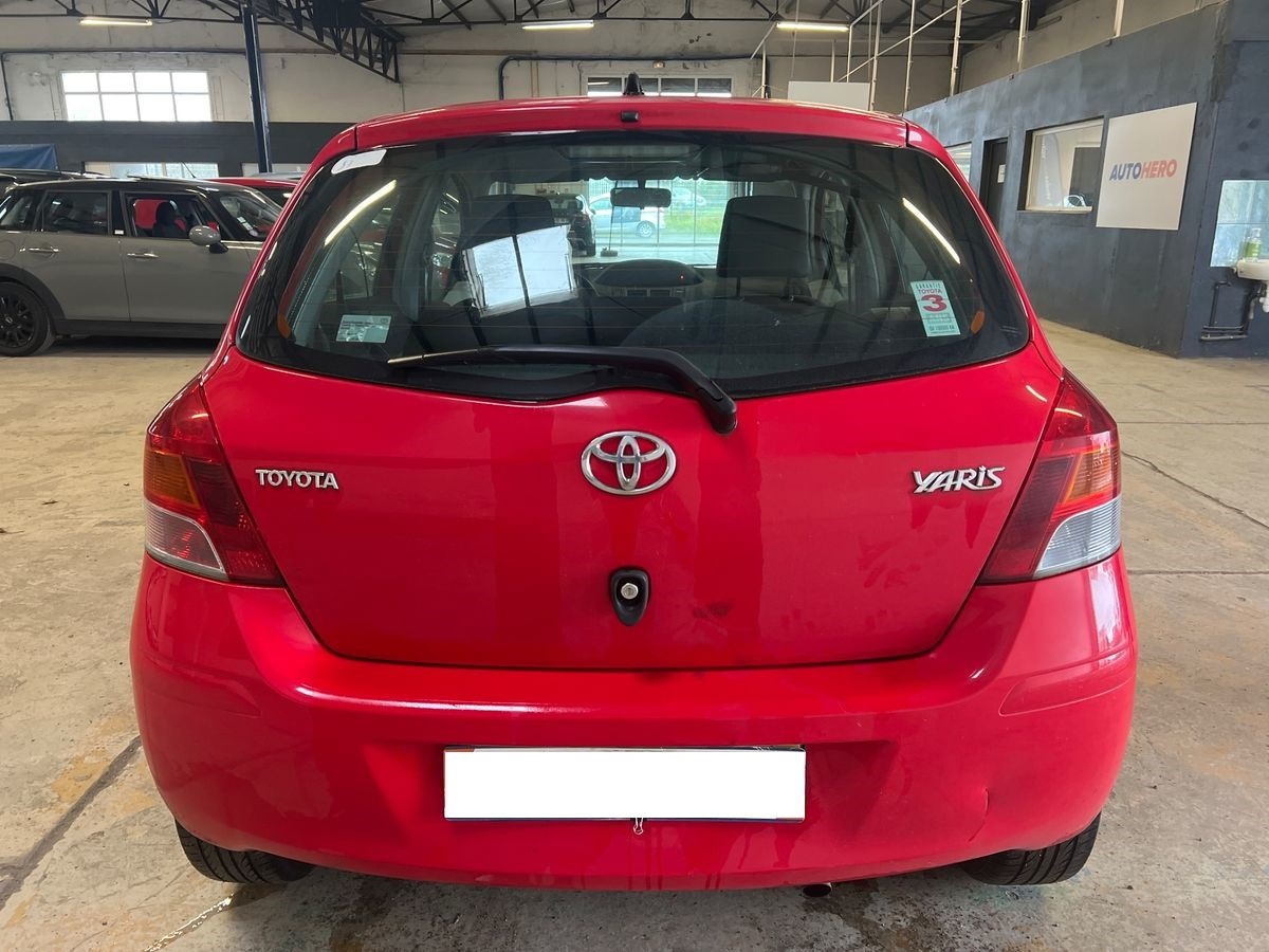 Toyota Yaris II 1.33 VVTi 100