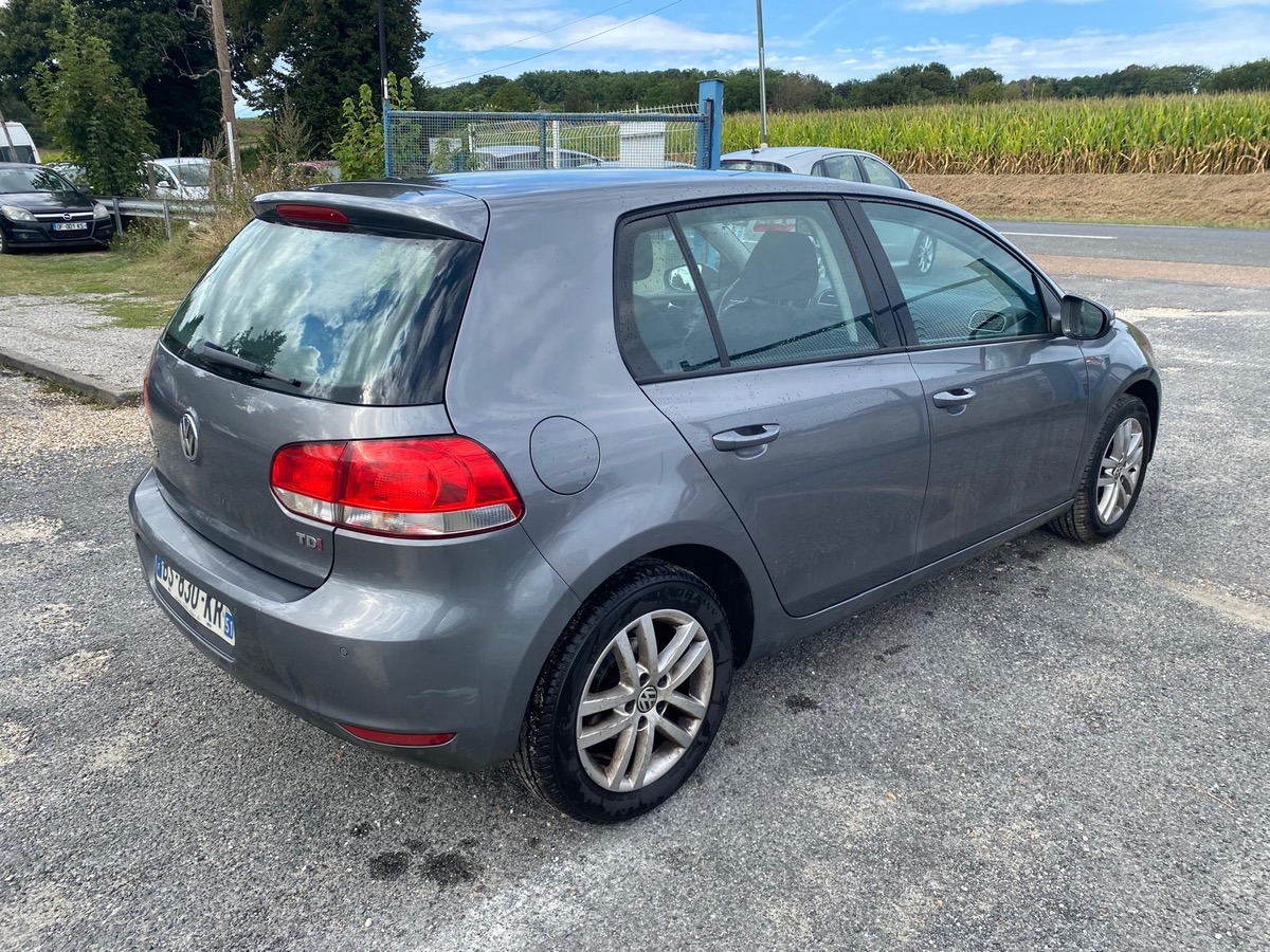 Volkswagen Golf 1.6 tdi 105cv confort gps 227001km