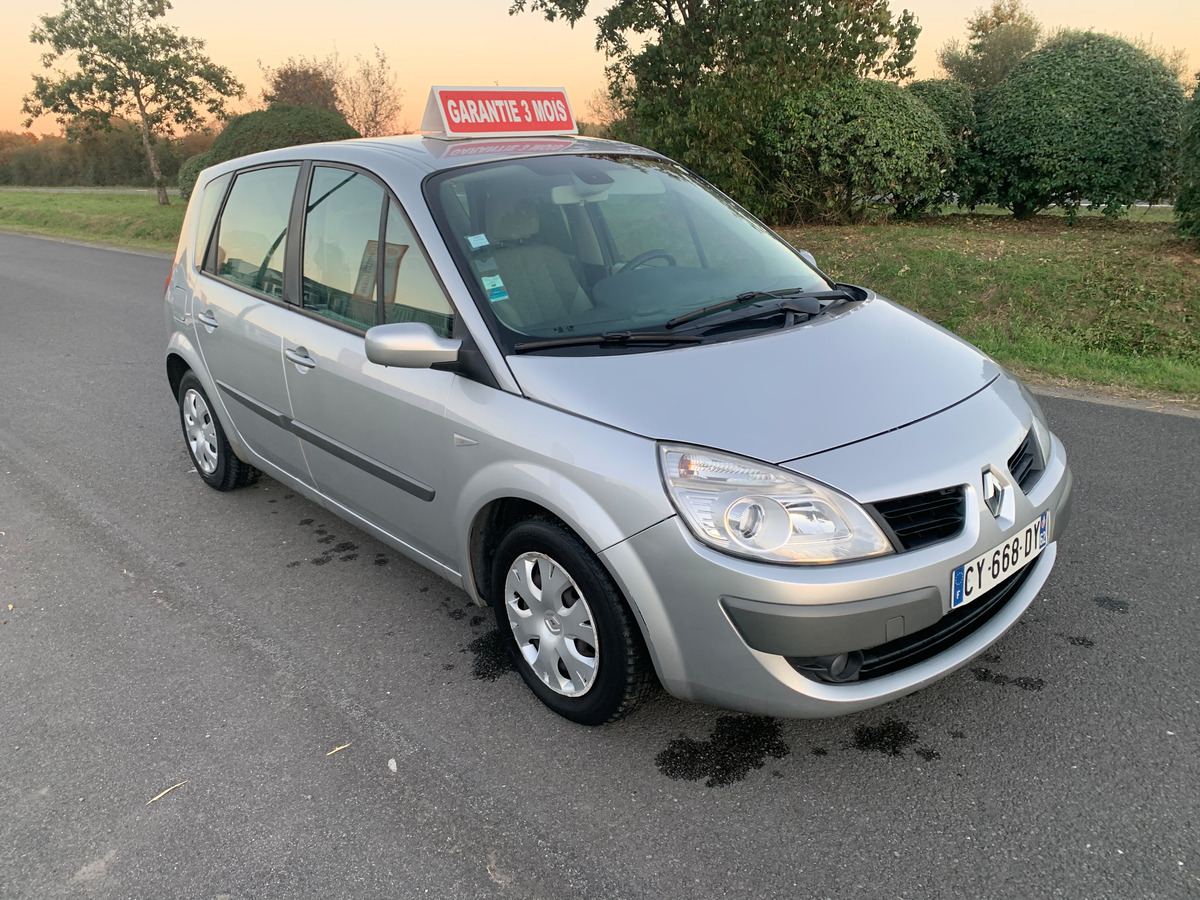 RENAULT Megane scenic 1.5 dci - 105CH 136898KM