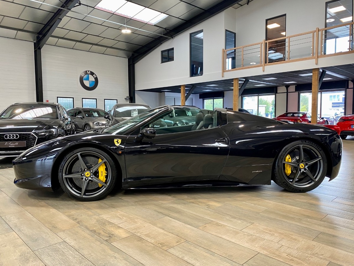 Ferrari 458 Spider ITALIA V8 570 Carbone LED