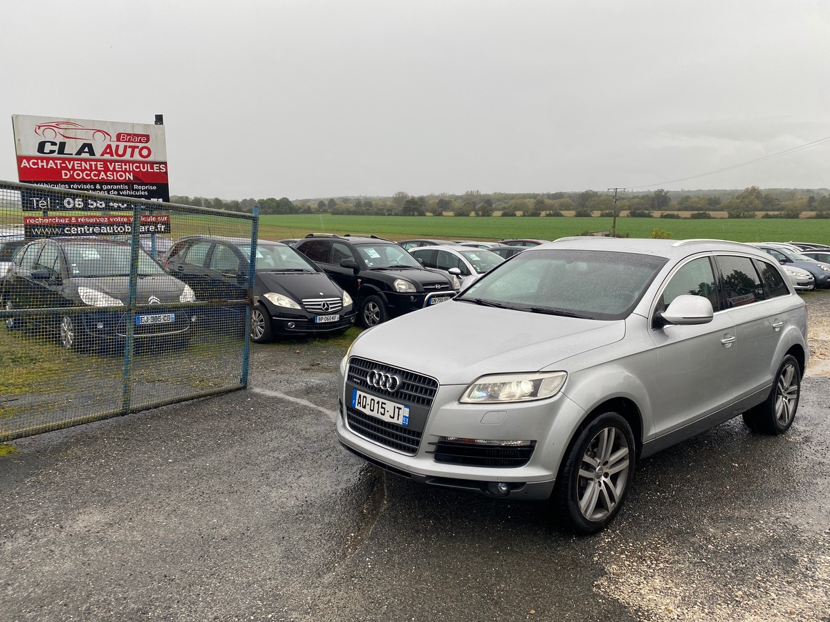 Audi Q7 3.0 v6 tdi 233cv pack luxe 239000km bon état 