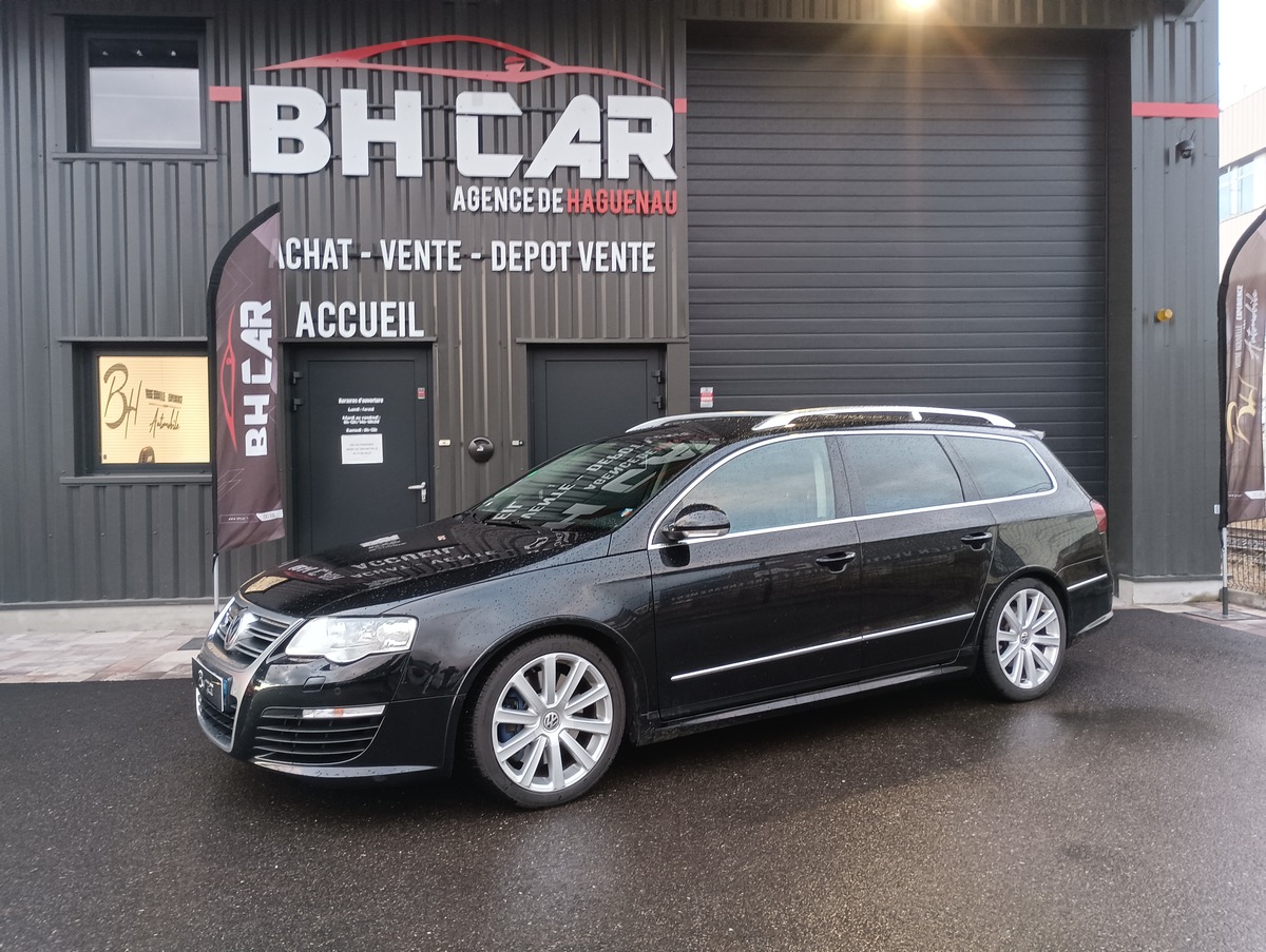 Image: Volkswagen Passat SW R36 3.6 V6 300CV 4 Motion DSG6 Modèle rare