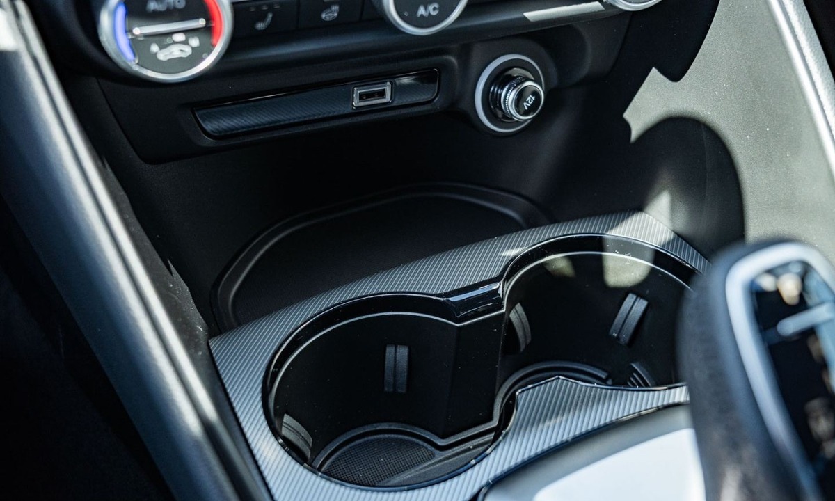 Alfa Romeo Giulia 2.2 Diesel 210ch Veloce Q4 AT8 Harman-Kardon