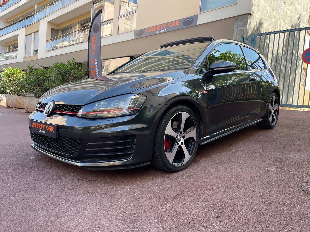 Volkswagen Golf GTI 220 cv / Toit Ouvrant/ STAGE 1