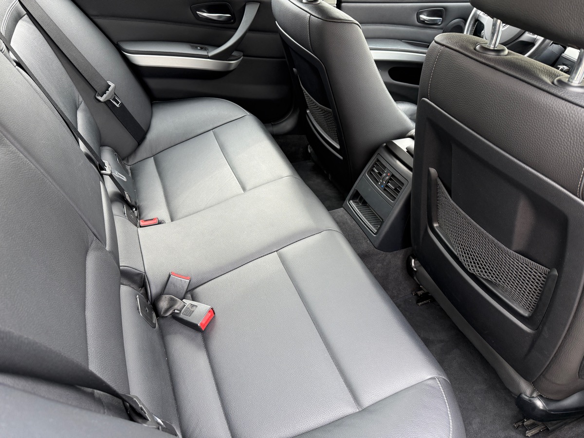 Bmw Série 3 (E90) LCI Berline 330d 3.0 d 245 cv, Pack M, Suivi Complet BMW, Sièges chauffants