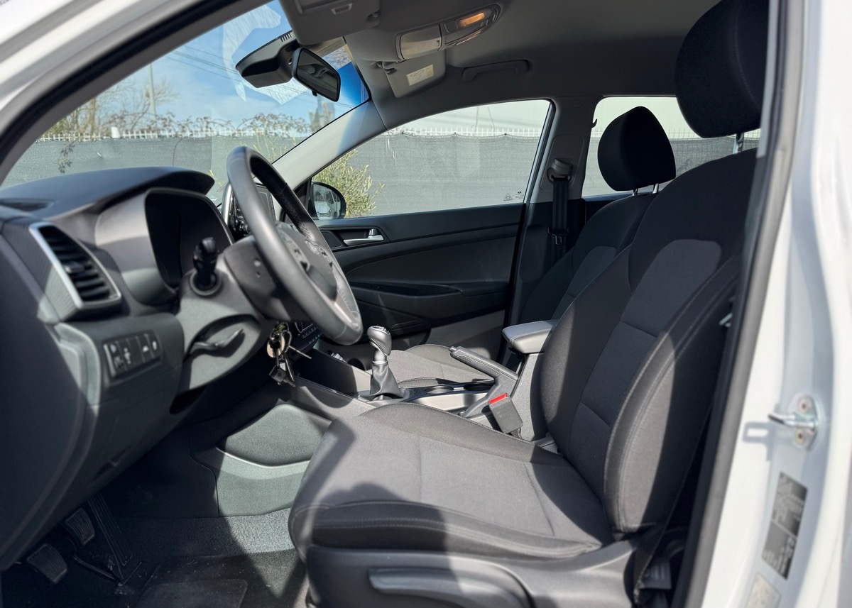 Hyundai Tucson III (2) 1.6 CRDI 115 BUSINESS