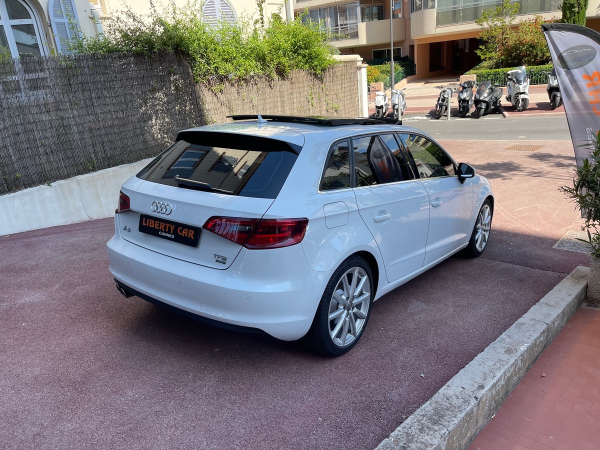 Audi A3 1.4 tfsi SportBack  150 CV / Ambition Luxe / Toit Ouvrant / Pack Led