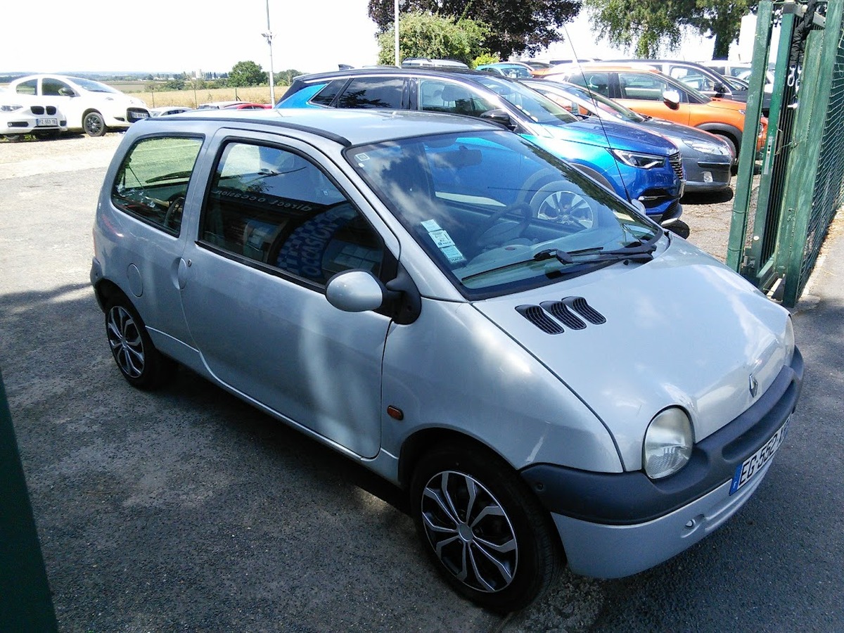 RENAULT Twingo 1.2 i 60