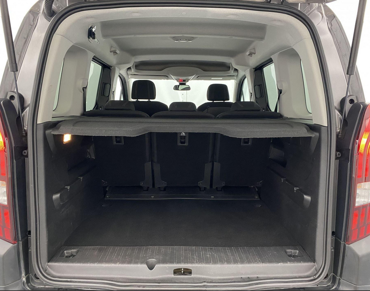 Peugeot Rifter Standard BlueHDi 130 S S BVM6 5pl GT